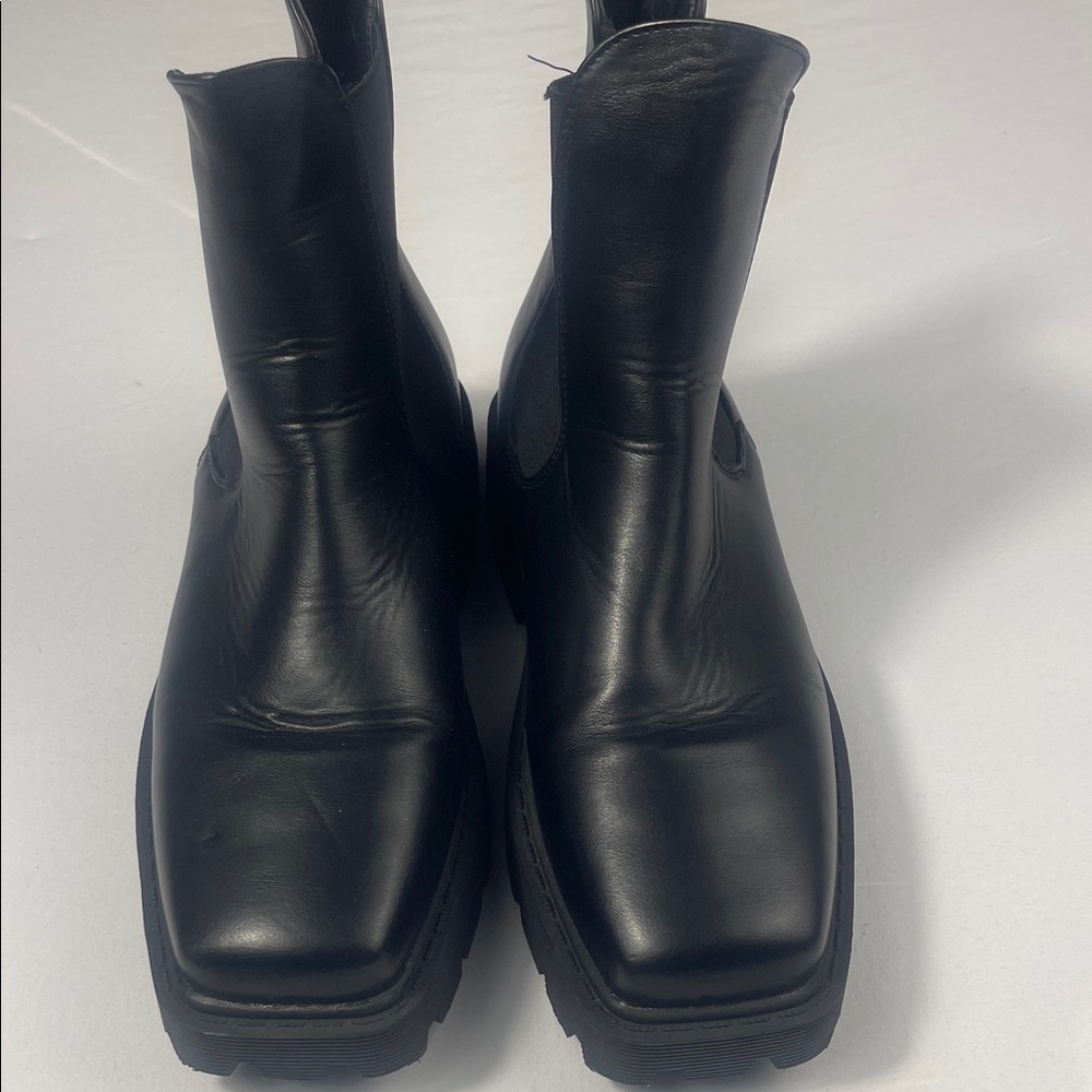 PrettyLittleThing Black Chunky Chelsea Ankle Boots Zip Women’s EU 39US 6